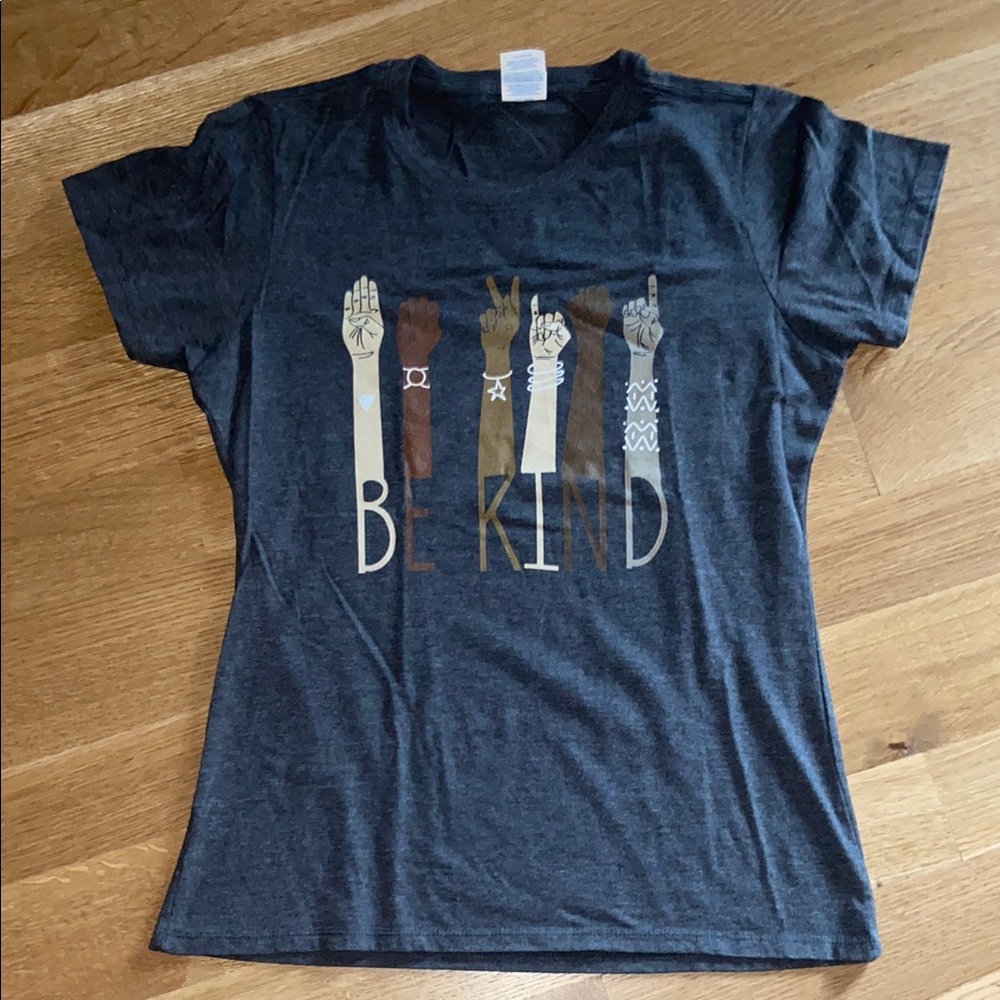 BE KIND ASL Tee T-Shirt Top Ladies’ Fit Multiracial Multicultural Sign Language